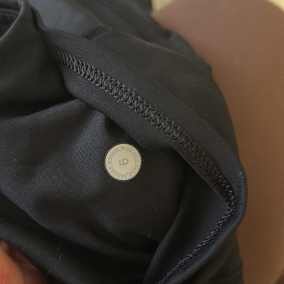 Lululemon Fast & Free 7/8 Tight II *Non-Reflective Nulux 25"
Black - Picture 4 of 10